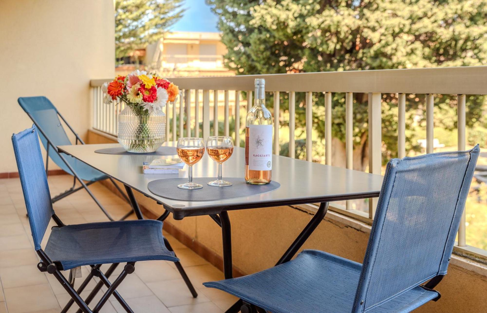 Les 15 Pins & La Mer -Your Green Getaway Near Sea & Beach Antibes Exterior foto